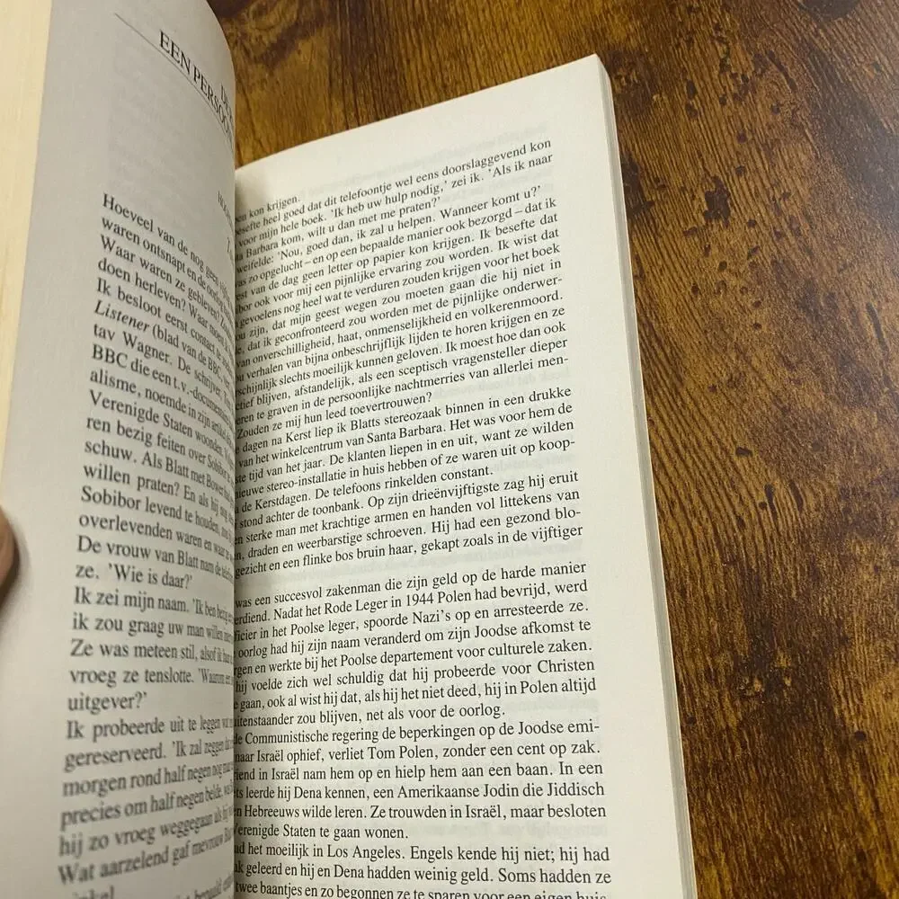 Outsnapping Uit Sobibor by Richard Rashke 1984
